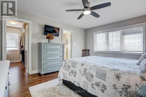 40 Outer Banks Drive N, Markham, ON - Indoor Photo Showing Bedroom