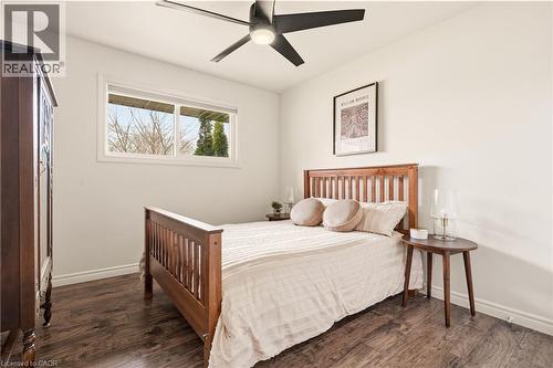 49 Stirling Street, Caledonia, ON - Indoor Photo Showing Bedroom
