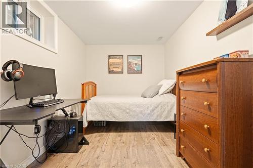 49 Stirling Street, Caledonia, ON - Indoor Photo Showing Bedroom