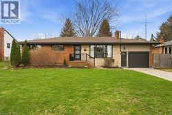 49 STIRLING Street  Caledonia, ON N3W 1J4