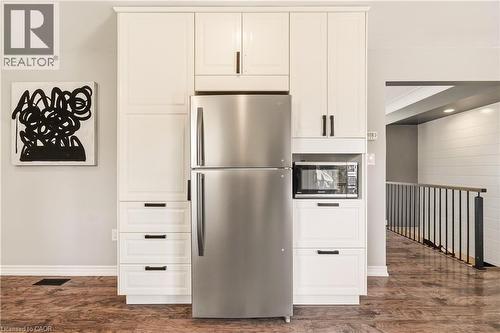 49 Stirling Street, Caledonia, ON - Indoor