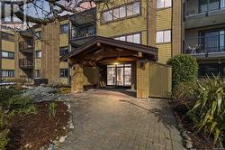 224 1870 McKenzie Ave Saanich, BC V8N 4X3