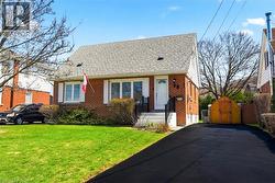 15 ROSELLE Place  Stoney Creek, ON L8G 1R2