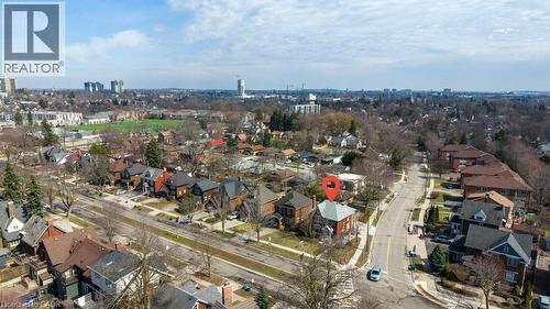 Situated in a premier neighborhood, you are steps away from vibrant downtown culture, fine dining, and urban amenities - 859 Queen'S Boulevard, Kitchener, ON - Outdoor With View