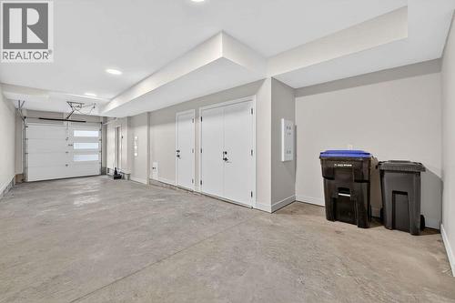 1550 Union Road Unit# 20, Kelowna, BC - Indoor Photo Showing Garage