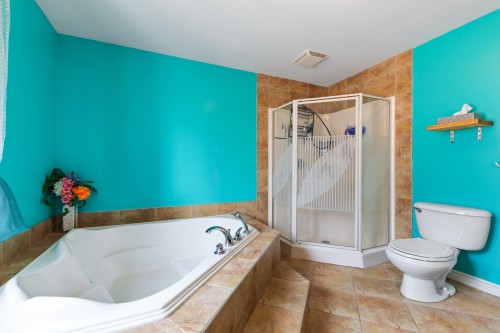 Salle de bains - 25 Rue Marguerite, Saint-Jean-Sur-Richelieu, QC - Indoor Photo Showing Bathroom