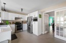 Cuisine - 25 Rue Marguerite, Saint-Jean-Sur-Richelieu, QC  - Indoor Photo Showing Kitchen 