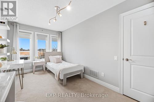 70 Torah Gate, Vaughan, ON - Indoor Photo Showing Bedroom