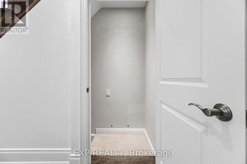 70 Torah Gate, Vaughan, ON - 