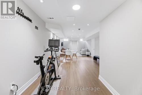 70 Torah Gate, Vaughan, ON - Indoor Photo Showing Gym Room