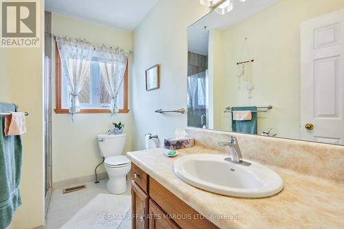 1717 Blakely Drive, Cornwall, ON - Indoor Photo Showing Bathroom