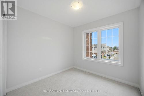 6 Landsborough Street, East Luther Grand Valley, ON - Indoor Photo Showing Other Room