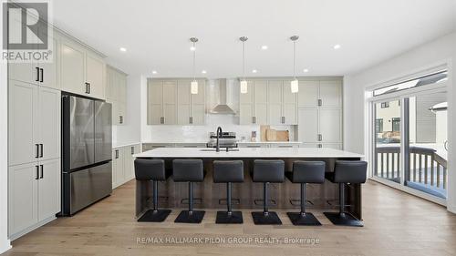 272 Cornice Street, Ottawa, ON - Indoor Photo Showing Kitchen With Upgraded Kitchen