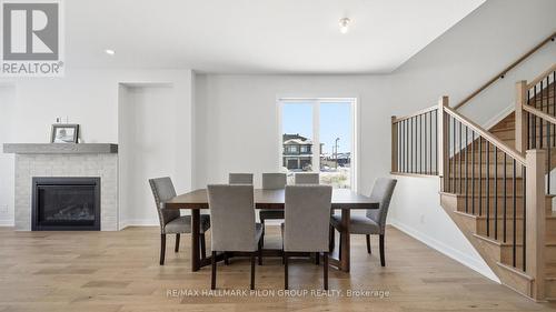 272 Cornice Street, Ottawa, ON - Indoor Photo Showing Dining Room With Fireplace