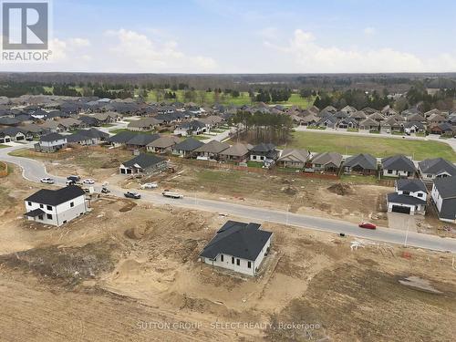 45 Hardy Drive, Strathroy-Caradoc (Se), ON - Outdoor With View