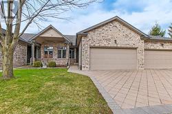 47 - 44 EDGEVALLEY ROAD  London East (East A), ON N5Y 5P7