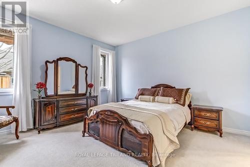 47 - 44 Edgevalley Road, London East (East A), ON - Indoor Photo Showing Bedroom