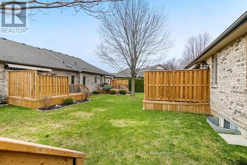 47 - 44 Edgevalley Road, London East (East A), ON - Outdoor