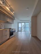 1306 - 448 BURNHAMTHORPE ROAD W Mississauga, ON L5B 0R4