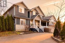 254 MAIN STREET S  Halton Hills, ON L7G 4S5