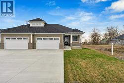 187 BOIS BLANC Unit# 187  Amherstburg, ON N9V 4A6