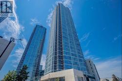 527 - 2908 HIGHWAY 7 ROAD  Vaughan, ON L4K 0K5