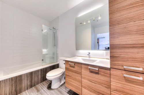 Salle de bains - 907-1400 Rue Lucien-Paiement, Laval (Laval-Des-Rapides), QC - Indoor Photo Showing Bathroom