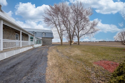 Façade - 469 Ch. De La Coulée-Des-Pères, Saint-Jean-Sur-Richelieu, QC - Outdoor With View