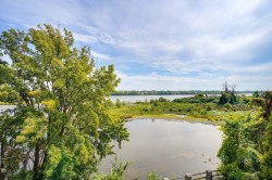 Vue sur l'eau - 