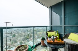 2408-15 Greenview Avenue Toronto, ON M2M 4M7