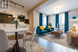 2 - 258 KENILWORTH AVENUE  Toronto, ON M4L 3S8