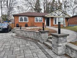 48 LINCOLN GREEN DRIVE Markham, ON L3P 1R7