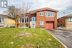 35 EUPHRASIA DRIVE  Toronto, ON M6B 3V8