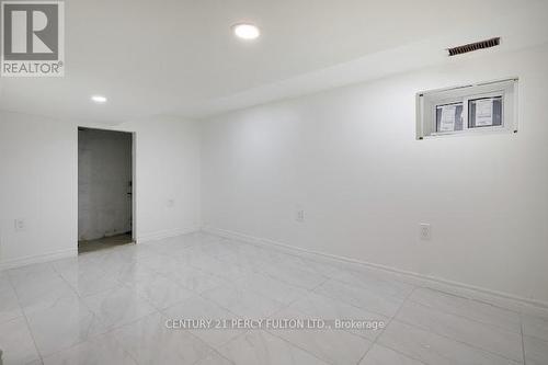 195 Sherman Avenue N, Hamilton, ON - Indoor Photo Showing Other Room