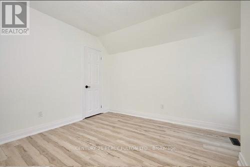 195 Sherman Avenue N, Hamilton, ON - Indoor Photo Showing Other Room