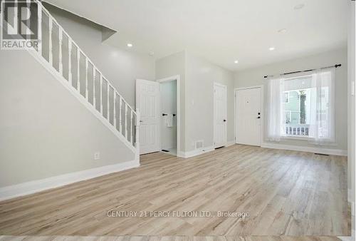 195 Sherman Avenue N, Hamilton, ON - Indoor Photo Showing Other Room