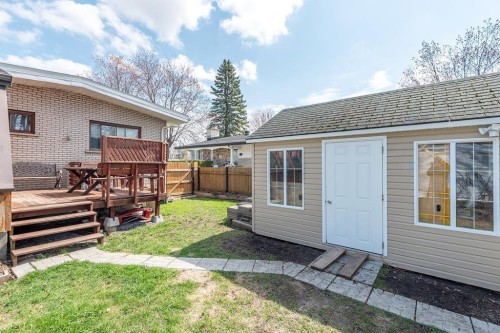 Courtyard - 3855 Av. Balzac, Brossard, QC - Outdoor With Exterior