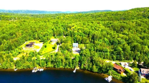 Bord de l'eau - 13017 Ch. Du Lac-Labelle, Labelle, QC - Outdoor With Body Of Water With View