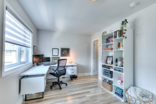 Chambre à coucher - 103-9050 Mtée Dobie, Mirabel, QC - Indoor Photo Showing Office