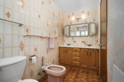 Salle de bains attenante à la CCP - 