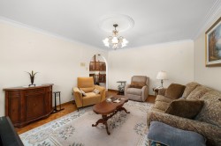 Salon - 