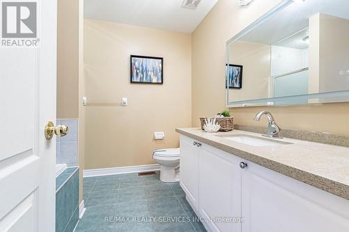 3475 Bala Drive, Mississauga, ON - Indoor Photo Showing Bathroom