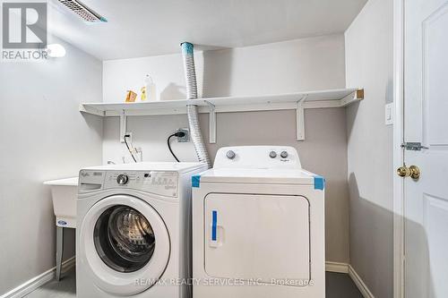 3475 Bala Drive, Mississauga, ON - Indoor Photo Showing Laundry Room