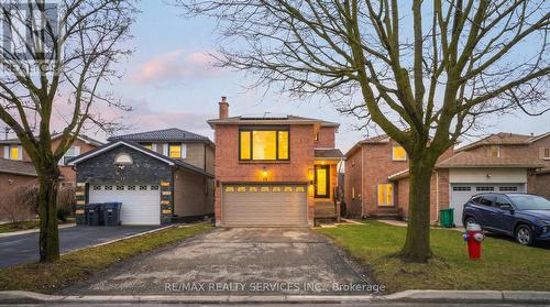 19 WAYNE NICOL DRIVE  Brampton, ON L6X 3Z2