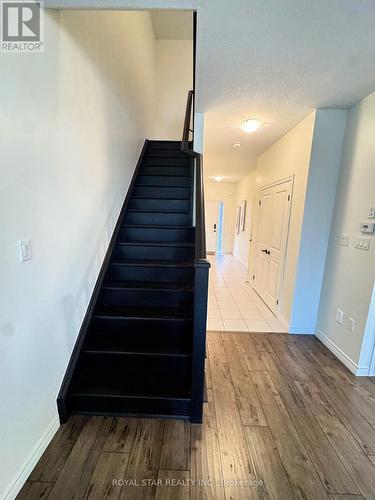 114 Dunrobin Lane, Grimsby, ON - Indoor Photo Showing Other Room