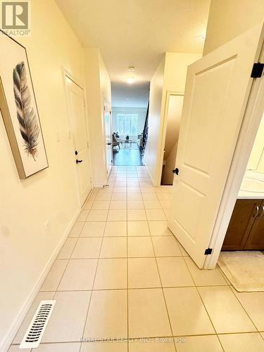 114 Dunrobin Lane, Grimsby, ON - Indoor Photo Showing Other Room