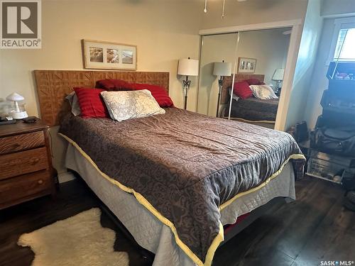 32 1250 Aaro Avenue, Elbow, SK - Indoor Photo Showing Bedroom