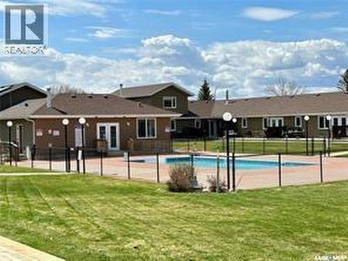 32 1250 Aaro Avenue, Elbow, SK - Outdoor With In Ground Pool