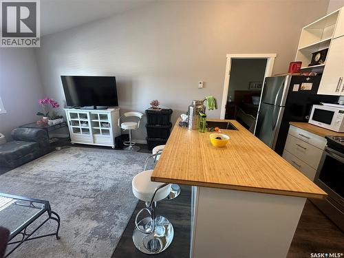 32 1250 Aaro Avenue, Elbow, SK - Indoor