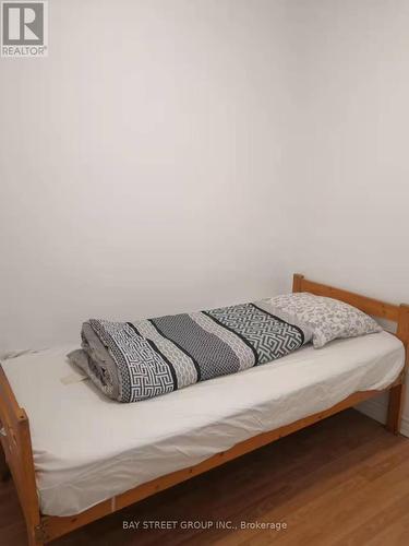 Upper - 97 Micmac Crescent, Toronto, ON - Indoor Photo Showing Bedroom